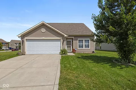 3035 Arrowroot Ln, Indianapolis, IN 46239
