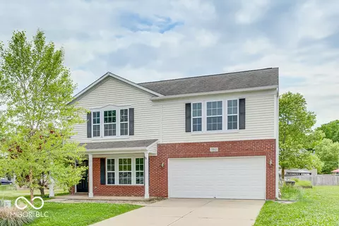 10625 Gathering Dr, Indianapolis, IN 46259