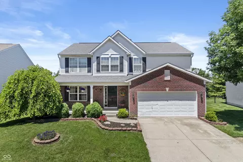 6618 Smithfield Dr, Indianapolis, IN 46237
