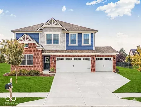 16411 Sedalia Dr, Fishers, IN 46040