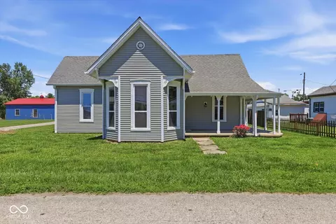 206 W Walnut St, Waldron, IN 46182