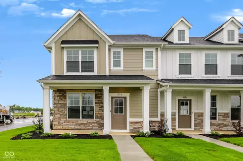 2726 Smith Rd, Plainfield, IN 46168