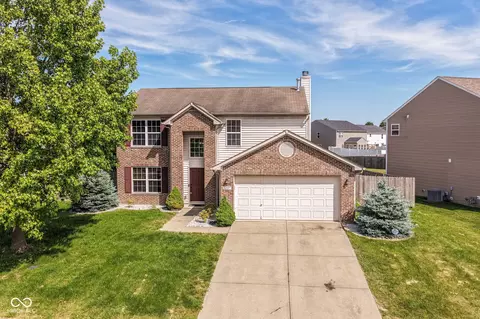 5037 Birmingham Dr, Indianapolis, IN 46235