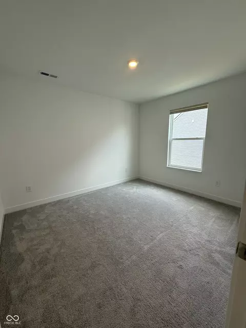 Bedroom - 11464 Basalt Dr, Indianapolis, IN 46239 photo 3 of 8