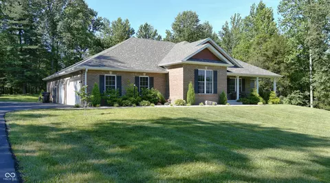 845 S Bay Hl, North Vernon, IN 47265