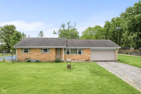 3465 W Smithland Freedom St, Shelbyville, IN 46176