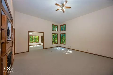 Living - 1663 Walnut Trce, Greenfield, IN 46140 photo 3 of 4
