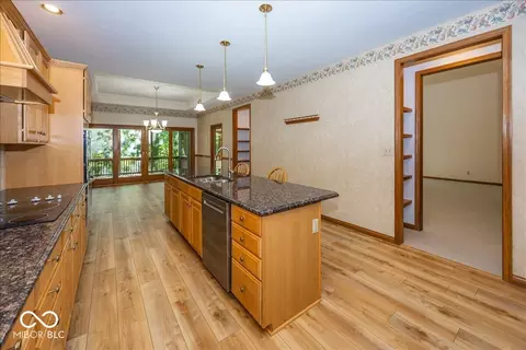 Kitchen - 1663 Walnut Trce, Greenfield, IN 46140 photo 2 of 3