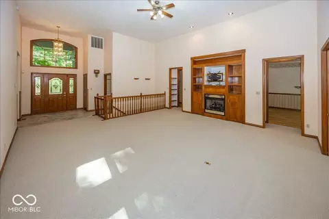 Living - 1663 Walnut Trce, Greenfield, IN 46140 photo 1 of 4
