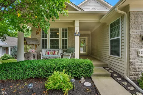 13133 Cresswell Pl, Fishers, IN 46037