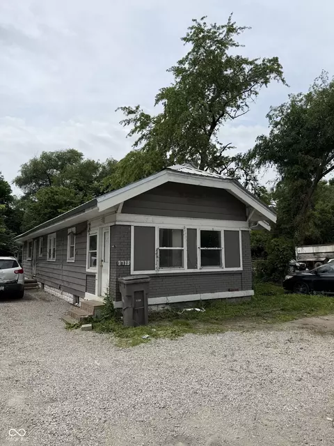 3715 Rockville Rd, Indianapolis, IN 46222