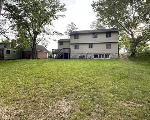 Exterior - 649 Elm Dr, Plainfield, IN 46168 photo 7 of 12