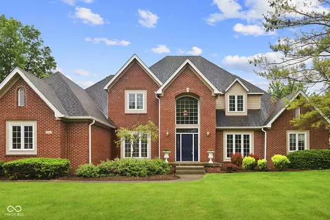 5553 N Salem Dr N, Carmel, IN 46033