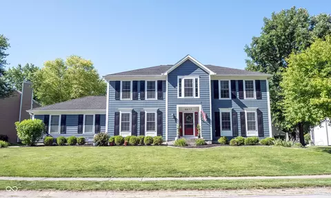 8677 Buffett Pkwy, Fishers, IN 46038