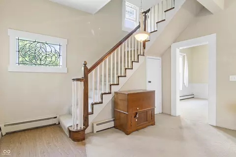 Entry Way - 210 S West St, Pendleton, IN 46064 photo 1 of 2