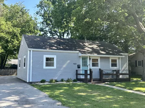 1420 Lincoln, Noblesville, IN 46060