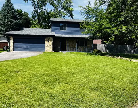 7423 Snowflake Dr, Indianapolis, IN 46227
