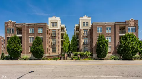 450 E Ohio St #207, Indianapolis, IN 46204
