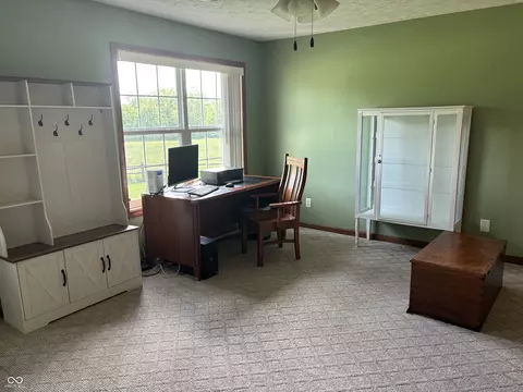Bedroom - 1673 E 1550 N Rd, Covington, IN 47932 photo 1 of 5