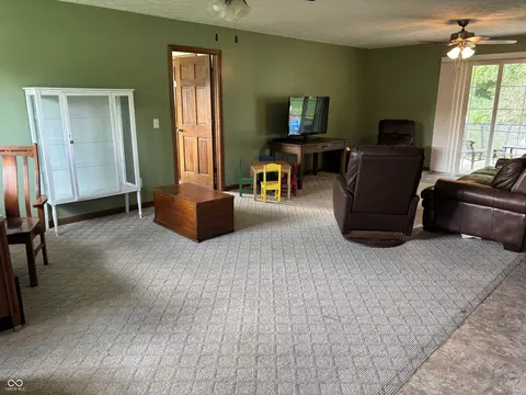 Living - 1673 E 1550 N Rd, Covington, IN 47932 photo 2 of 2
