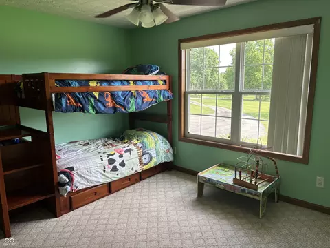 Bedroom - 1673 E 1550 N Rd, Covington, IN 47932 photo 4 of 5