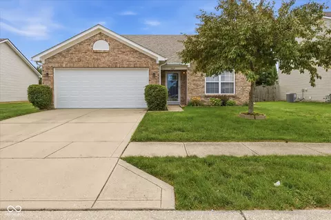 2165 Catchfly Dr, Plainfield, IN 46168