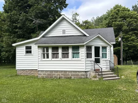 5090 S Neet Rd, Rockville, IN 47872