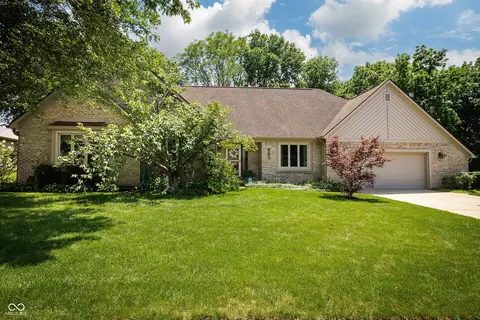 6767 Romeo Dr, Avon, IN 46123