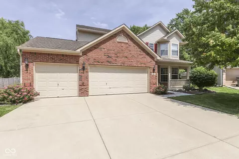 6814 Treyburn Cir, Indianapolis, IN 46237