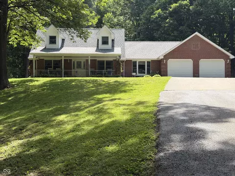 2636 Country Club Rd, Spencer, IN 47460