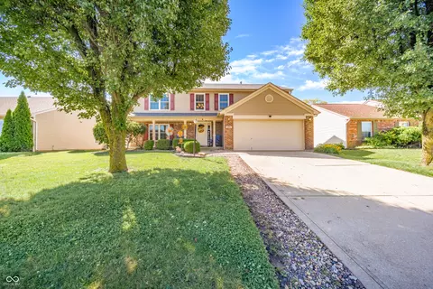 3859 Chancellor Dr, Greenwood, IN 46143