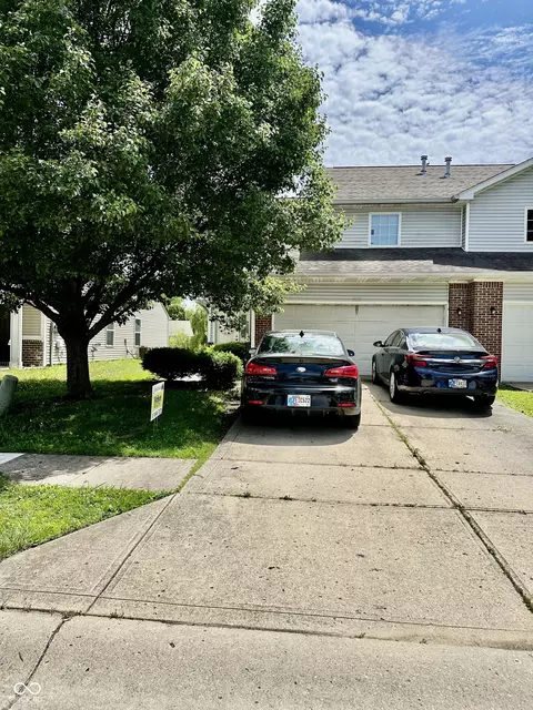 1113 Cobra Dr, Franklin, IN 46131