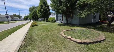 416 E Main St, Greentown, IN 46936 photo 3