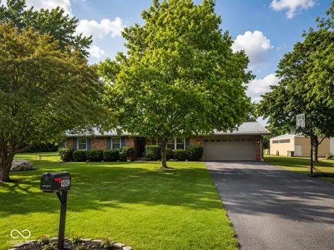 9082 W County Road 700 S, Colfax, IN 46035