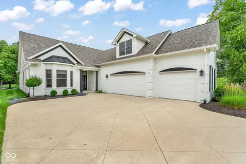 15268 Kampen Cir, Carmel, IN 46033
