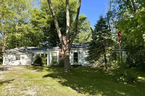 5924 Allisonville, Indianapolis, IN 46220