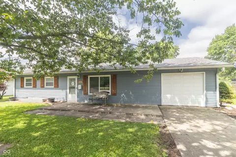 1004 Oak Blvd, Greenfield, IN 46140