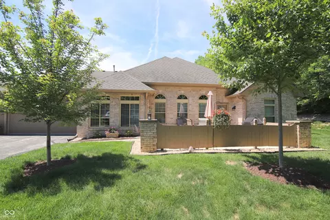 7484 Courtyard Way, Fishers, IN 46038