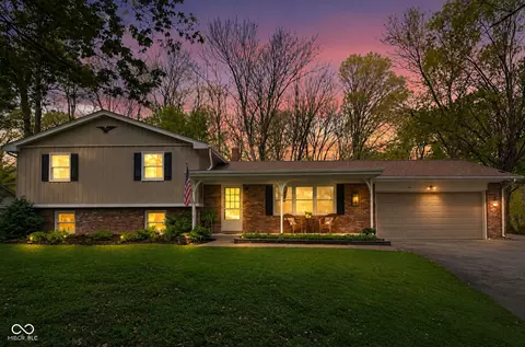 10560 Greentree Dr, Carmel, IN 46032
