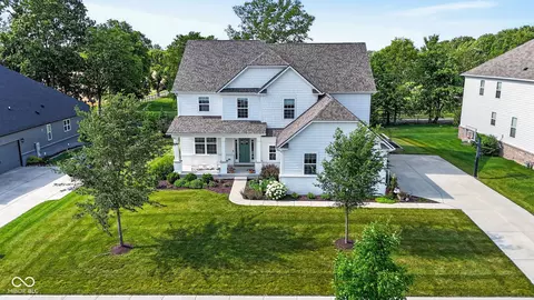 2752 Flowing Creek Pl, Westfield, IN 46074