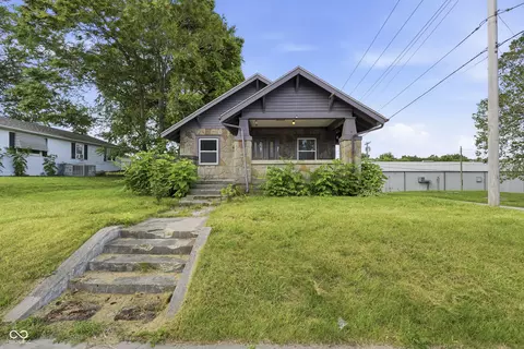609 W Washington St, Alexandria, IN 46001