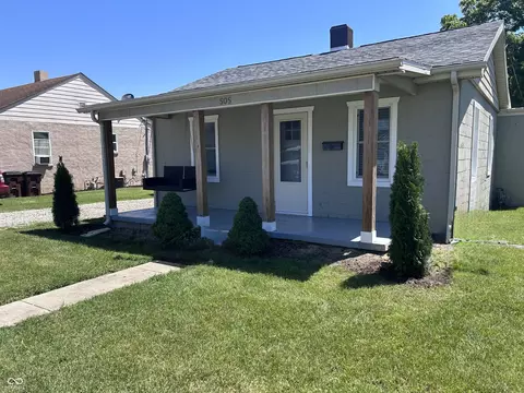 505 N Clay St, Edinburgh, IN 46124