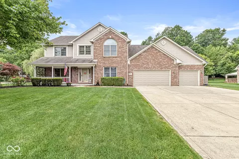 2068 Aspen Dr, Avon, IN 46123