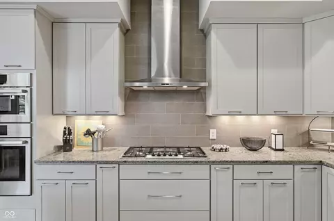 Kitchen - 534 Dylan Dr, Carmel, IN 46032 photo 3 of 3