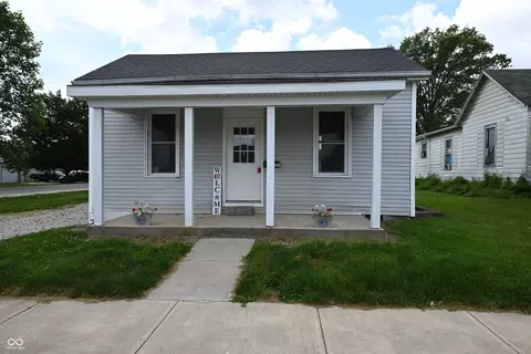 243 S Maple St, Osgood, IN 47037