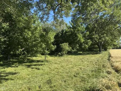 3901 E 600 N, Shelbyville, IN 46176