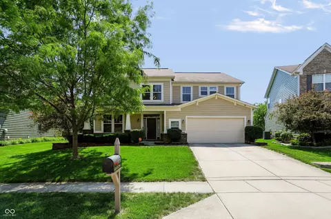 15710 Chapel Park Dr E, Noblesville, IN 46060