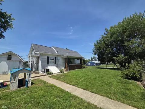 Exterior - 7337 E 1st Dr, Riley, IN 47871 photo 6 of 10