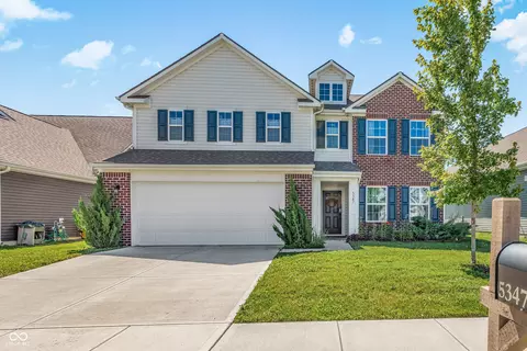 5347 Maywood Dr, Whitestown, IN 46075