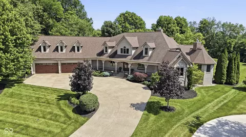 12093 Hawthorne Rdg, Fishers, IN 46037